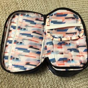 Yumi Kim Bags - Yumi Kim Cosmetic Case Yumi Kim Bags - Yumi Kim Cosmetic Case